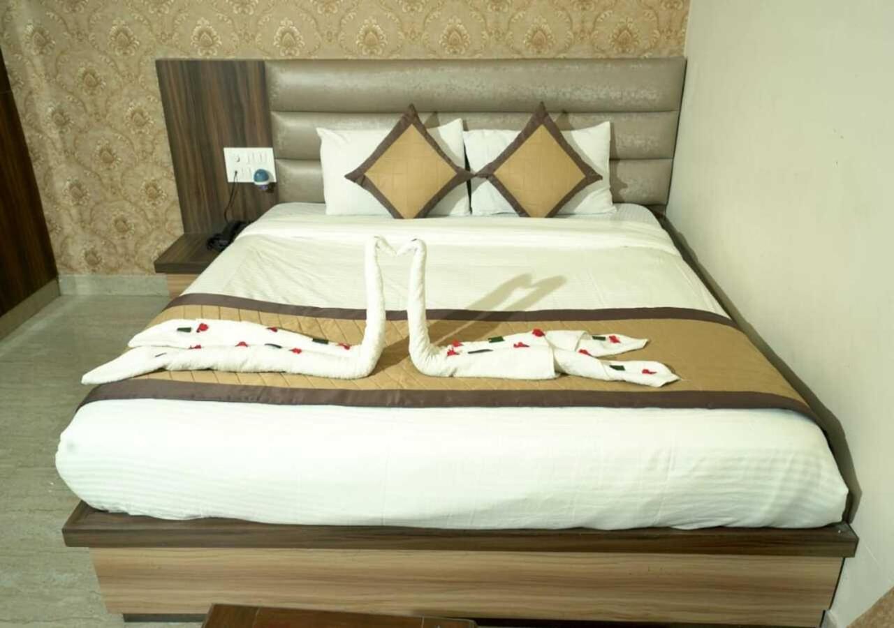 Hotel Maggo Bharatpur Exterior foto